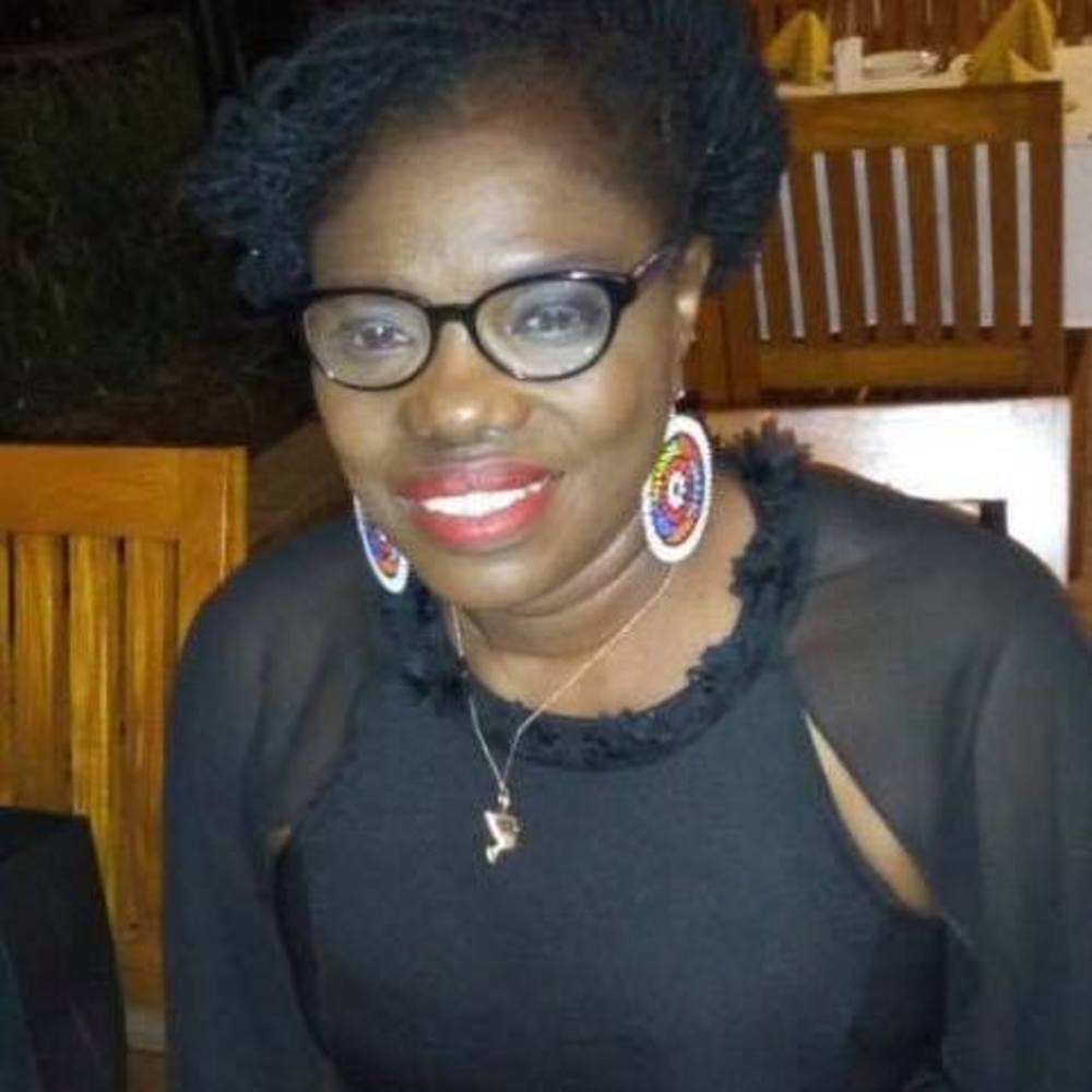 Meet your Posher, Pamela